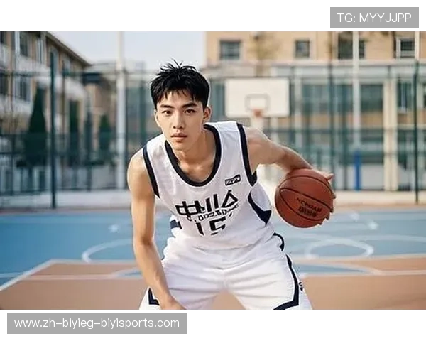 篮球运动员如何科学规划训练周期以保持竞技巅峰状态